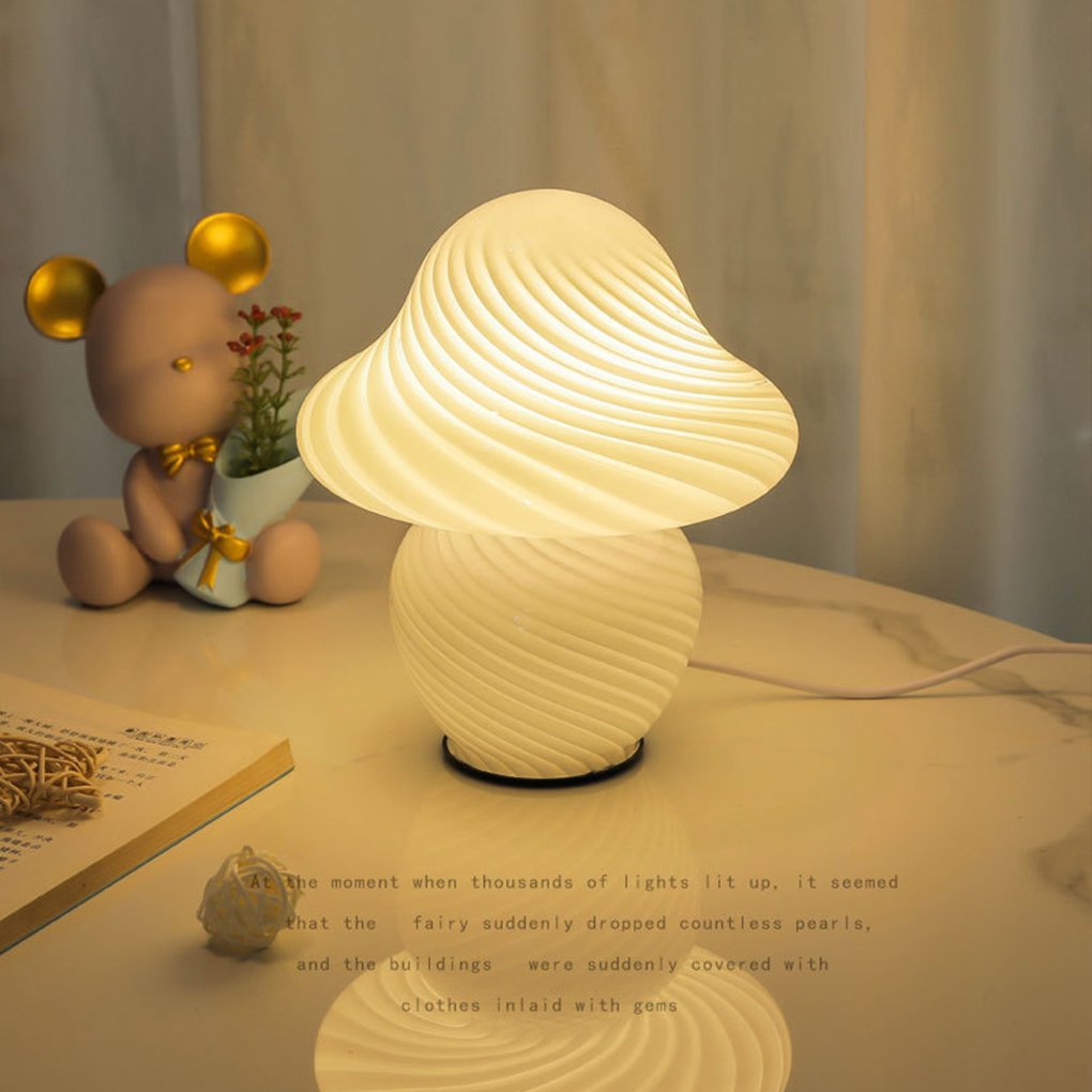 Solar Lamp - 창의적인 디자인의 유리 소재 침실용 협탁